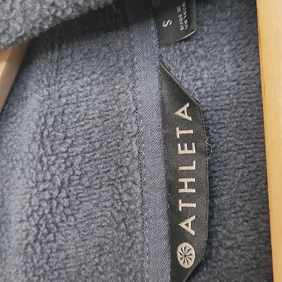 Athleta Charcoal Cowl Neck Sweater Women's - Picture 3 of 5